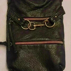 Stone Mountain black purse